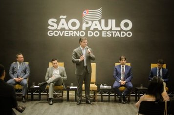 Reunião do Conselho do Pólo Cuesta no Palácio dos Bandeirantes