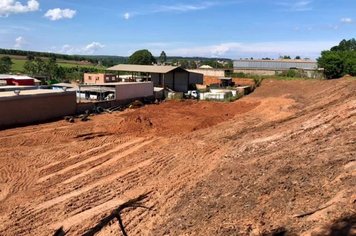 IMPLANTAÇÃO DE ÁREA VERDE NO DISTRITO INDUSTRIAL I