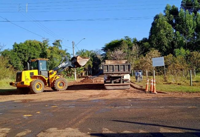 OBRAS NA RUA DR. ANTONIO NETO 