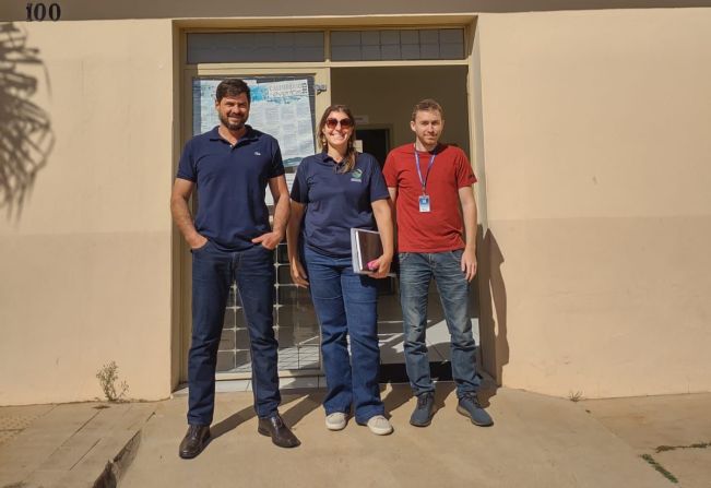 Nesta segunda-feira, dia 07/08, a equipe do SIM - Serviço de Inspeção Municipal de São Manuel recebeu a médica veterinária Lúcia Helena, representante do SIM de Itatinga.